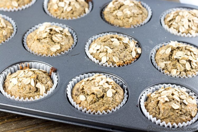 HEALTHY BANANA OAT MUFFINS Precious Core