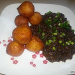 Puff-puff and Beans/Achombo/Beignets Haricots