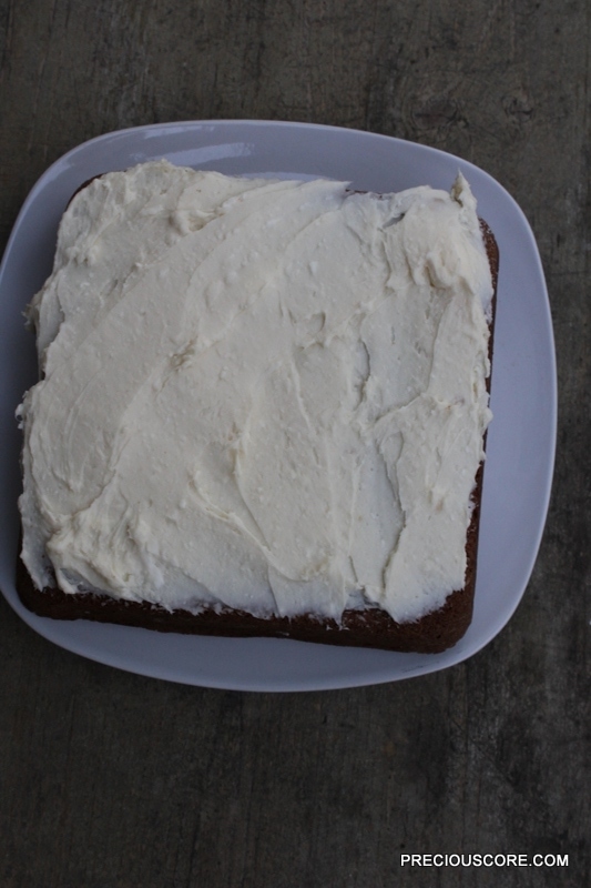 cream-cheese-frosting-on-carrot-cake