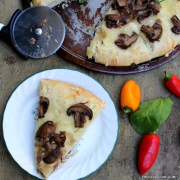 Easy mushroom pizza.