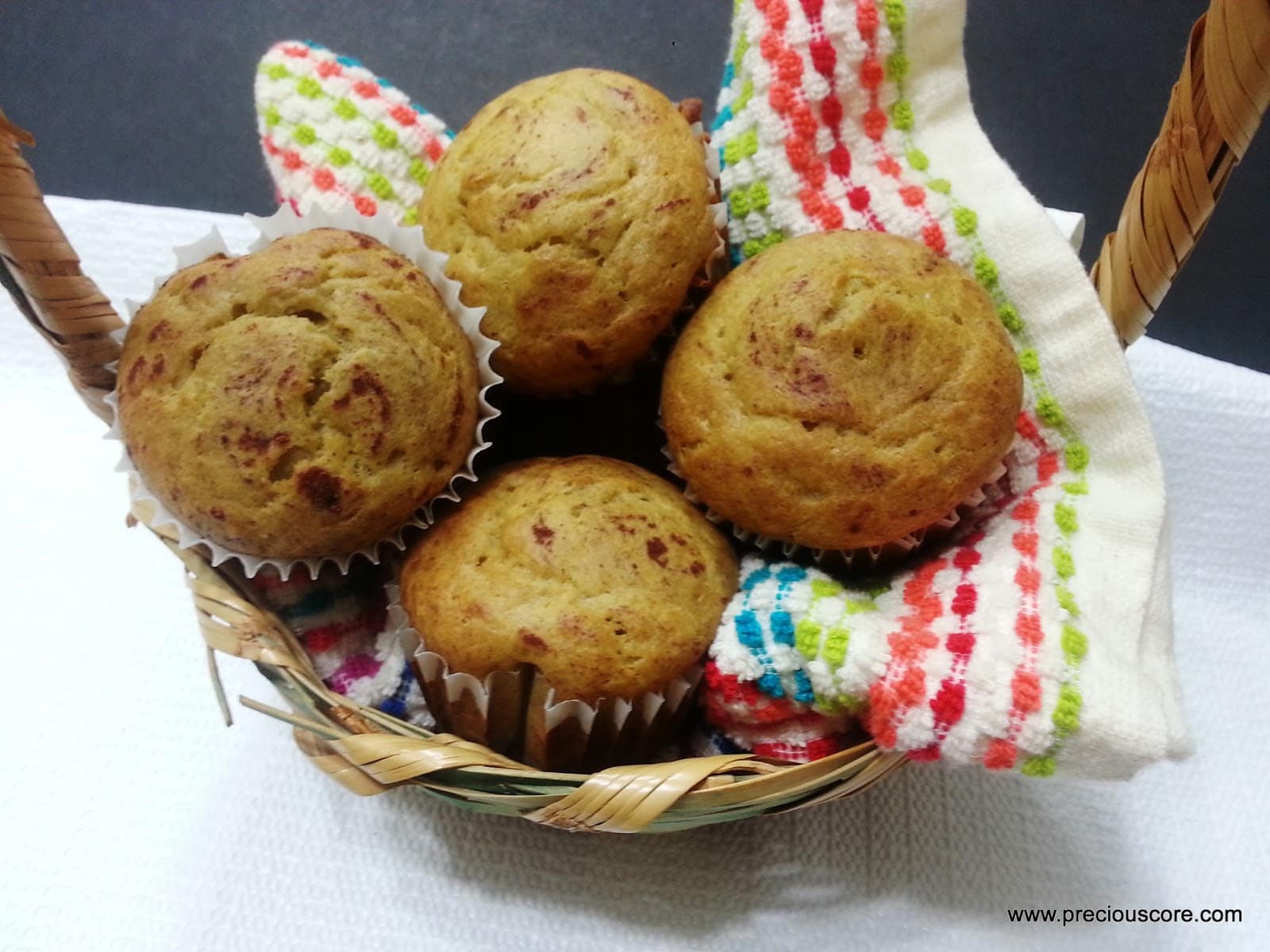 Banana cakes in a basket.