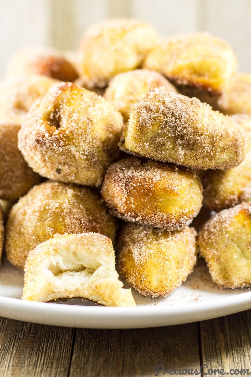 Auntie Anne's Cinnamon Sugar Pretzel Bites all homemade. Get the recipe on preciouscore.com