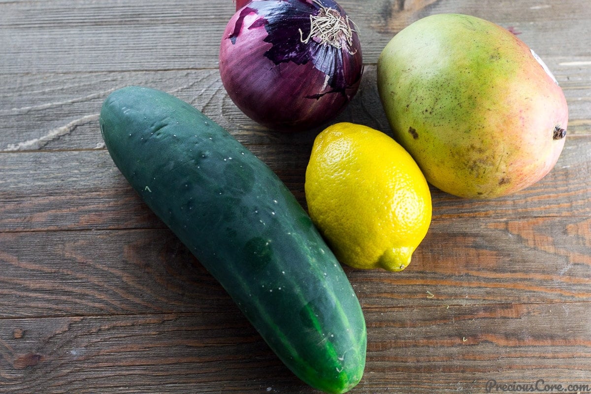 Cucumber mango salad ingredients