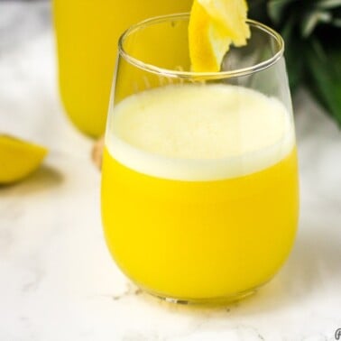 African Pineapple Ginger Juice