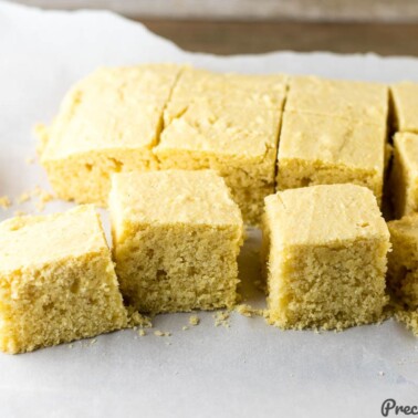 Easy Cornbread Recipe