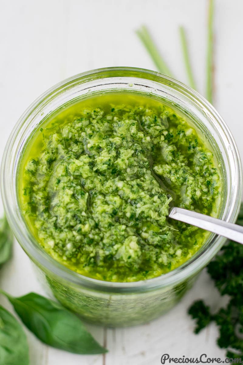 Green seasoning recipe in a jar