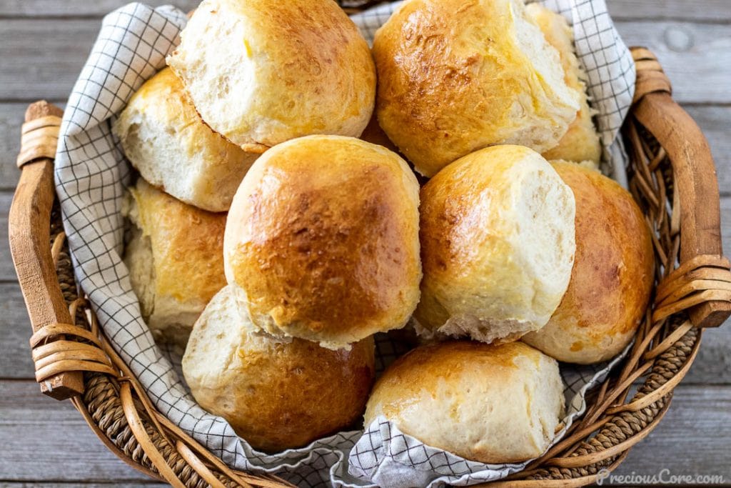 bread rolls in a basket landscape picture
