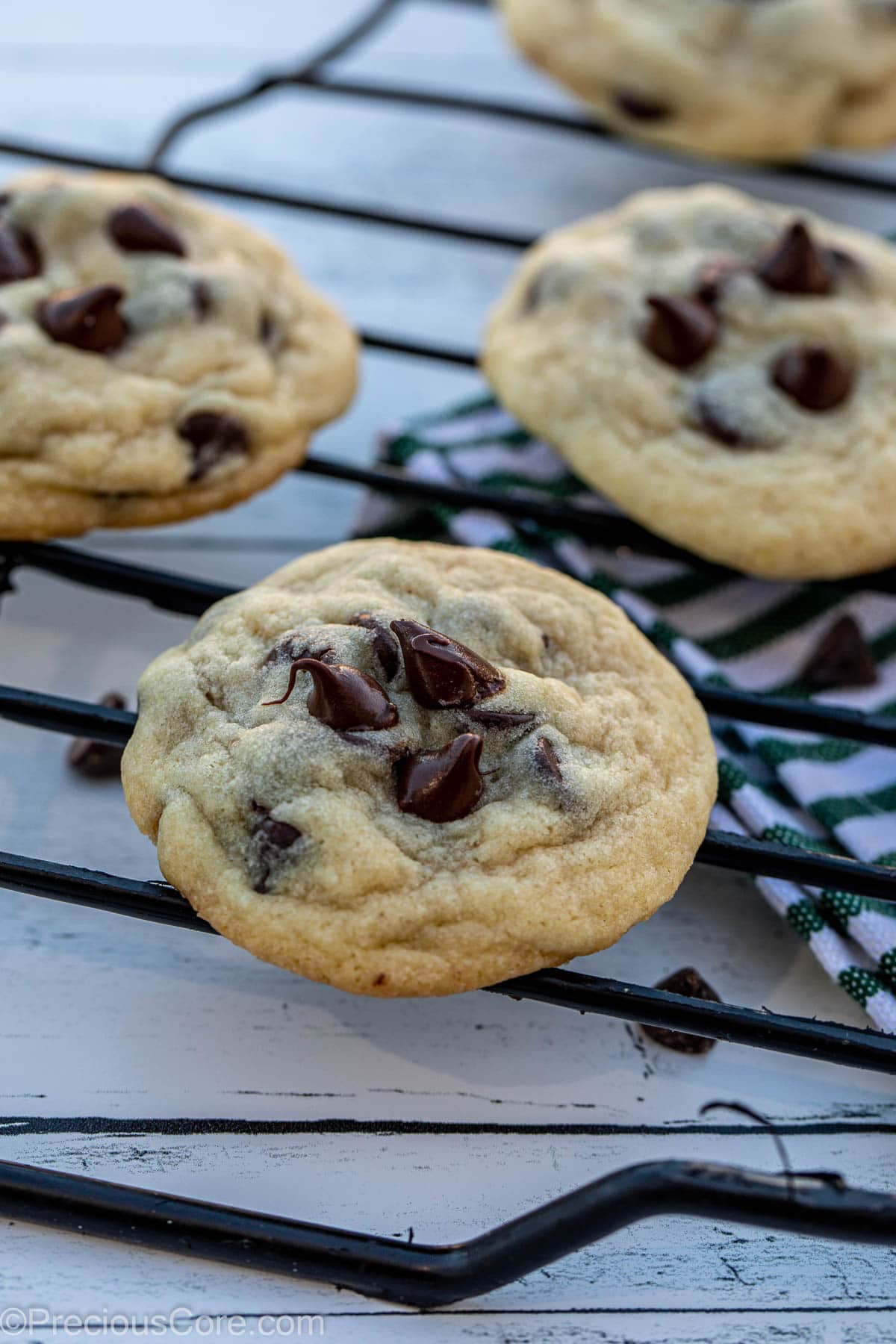 Zoom in on a cookie on a rack