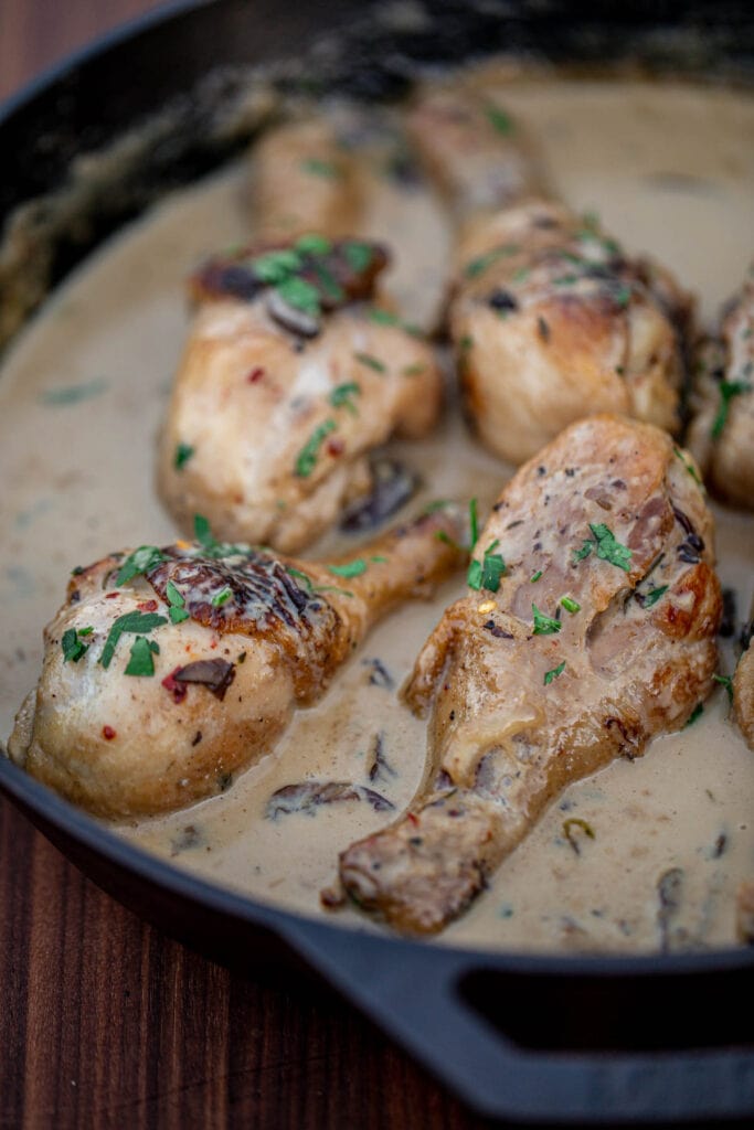 Creamy chicken drrumsticks