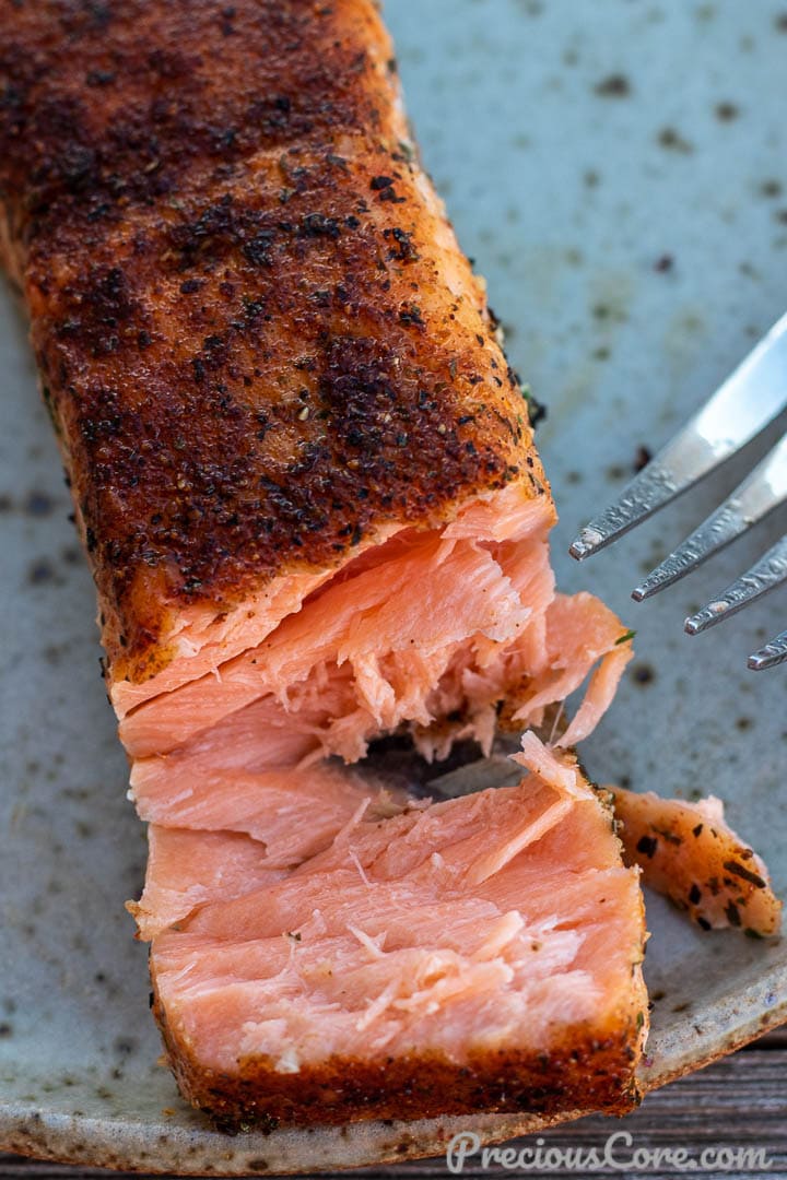 Juicy grilled salmon