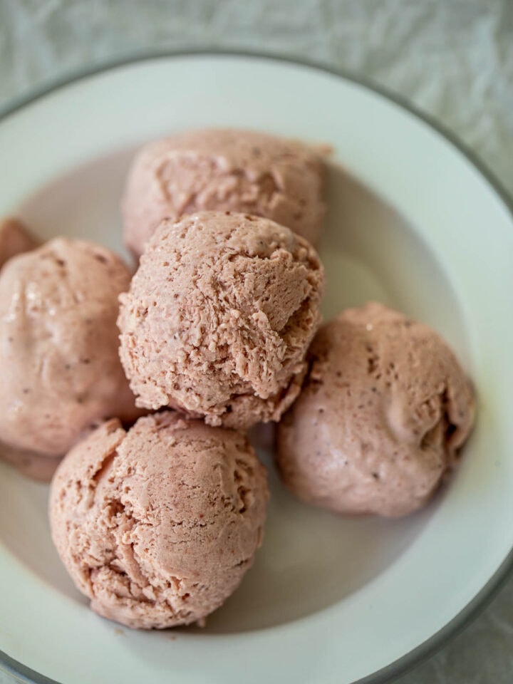 Homemade Vanilla Ice Cream Video Precious Core