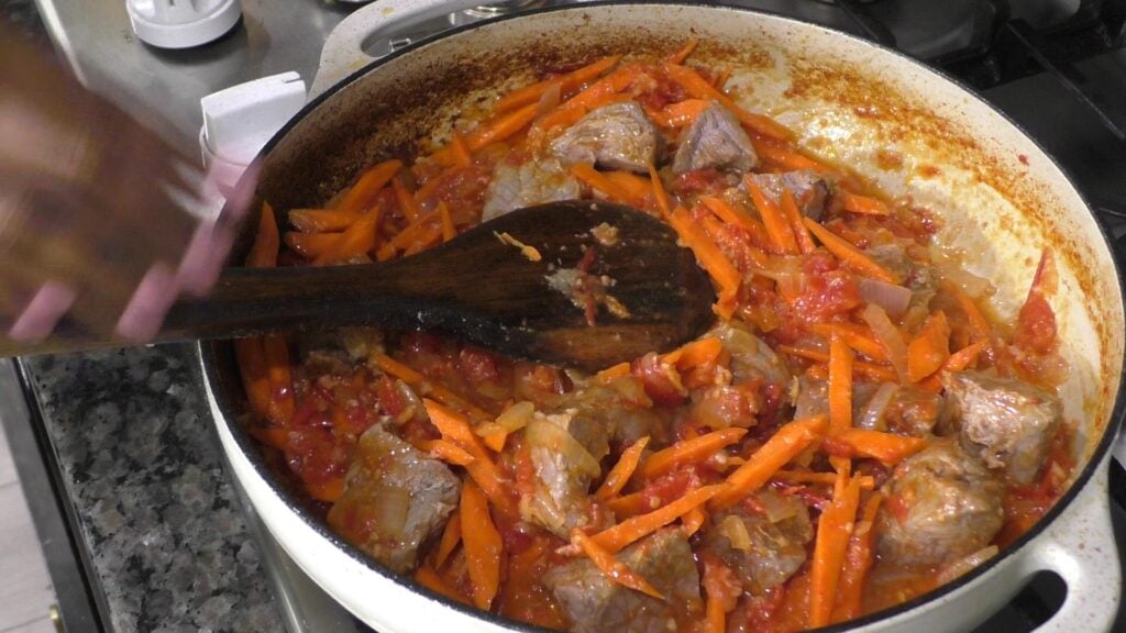 Pot with carrots and beef