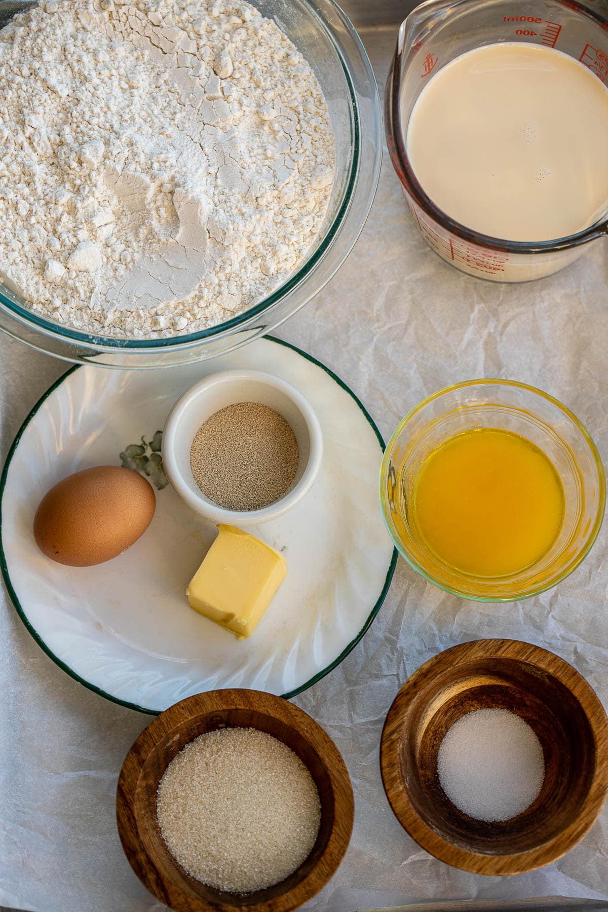 Dinner rolls ingredients