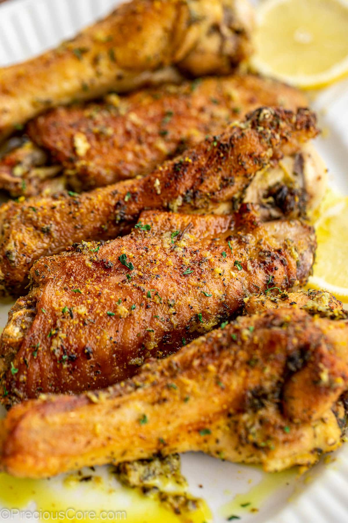 Cooked turkey wings.