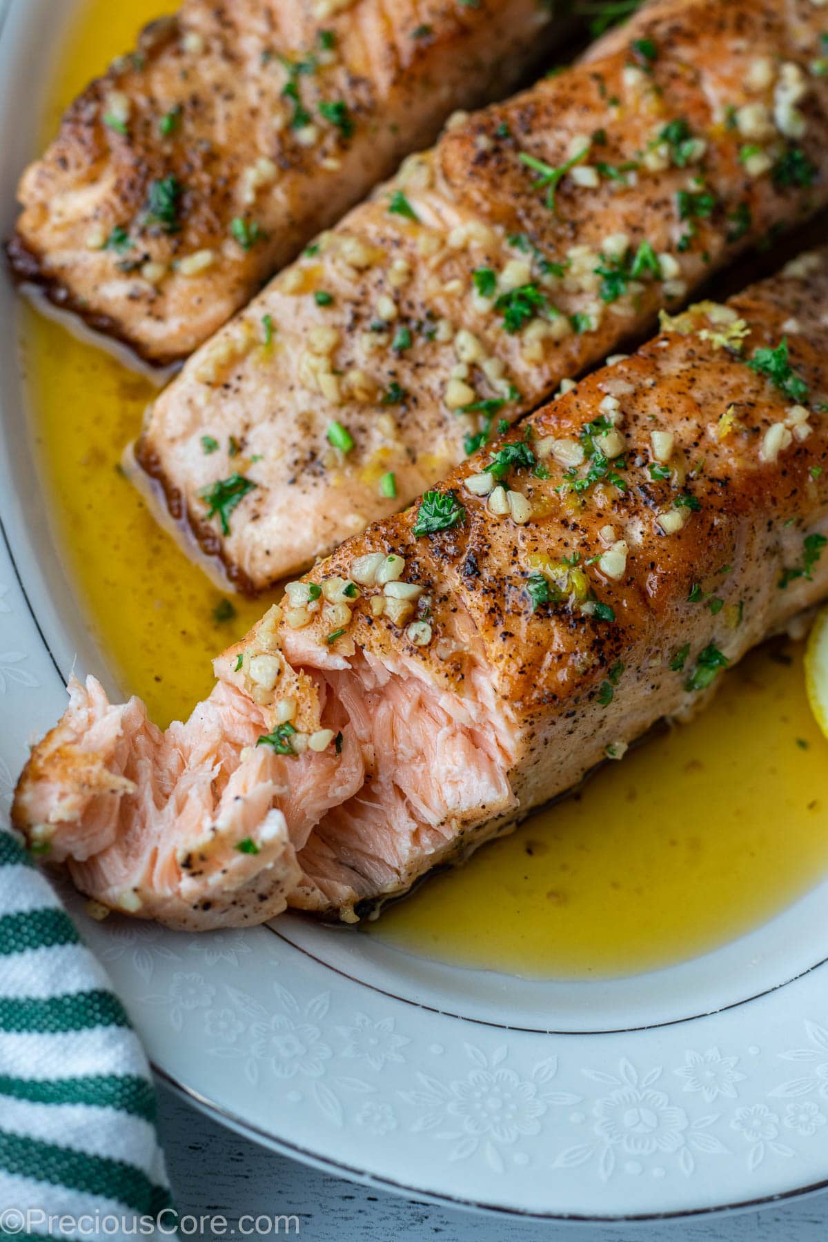 Faked salmon on a platter to show juiciness.